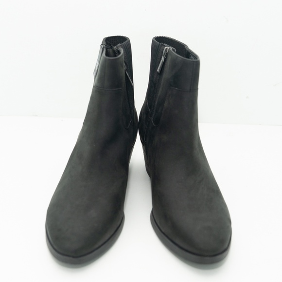 Vionic  - Shantelle Ankle Boots — 11 Wide Width - Picture 2 of 10